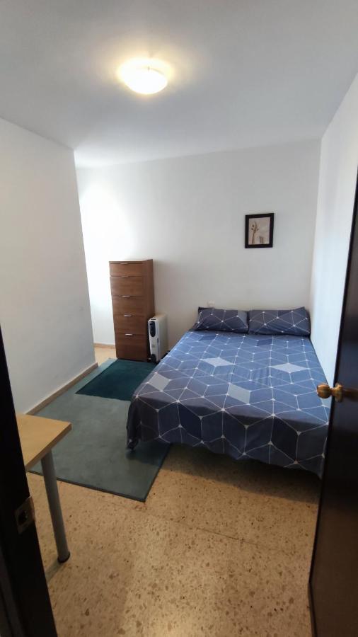 Habitaciones En Alquiler En Piso Compartido Валенсия Стая снимка